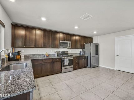 8850 Finnsech Drive, Reno, NV 89506 Photo