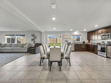 8850 Finnsech Drive, Reno, NV 89506 Photo