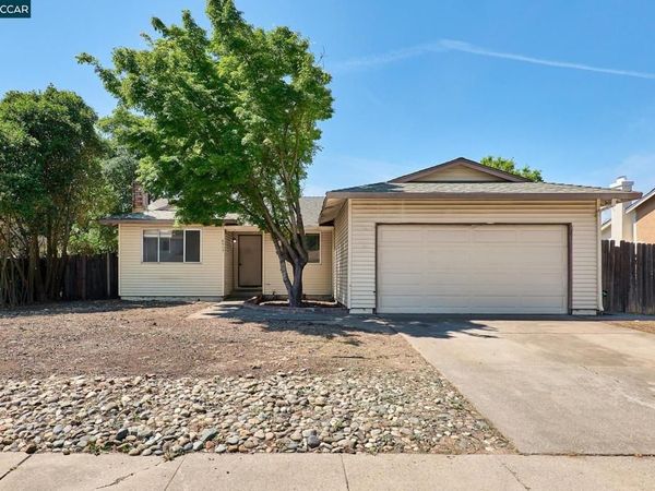 4517 Breckenridge Way, Sacramento, CA 95838