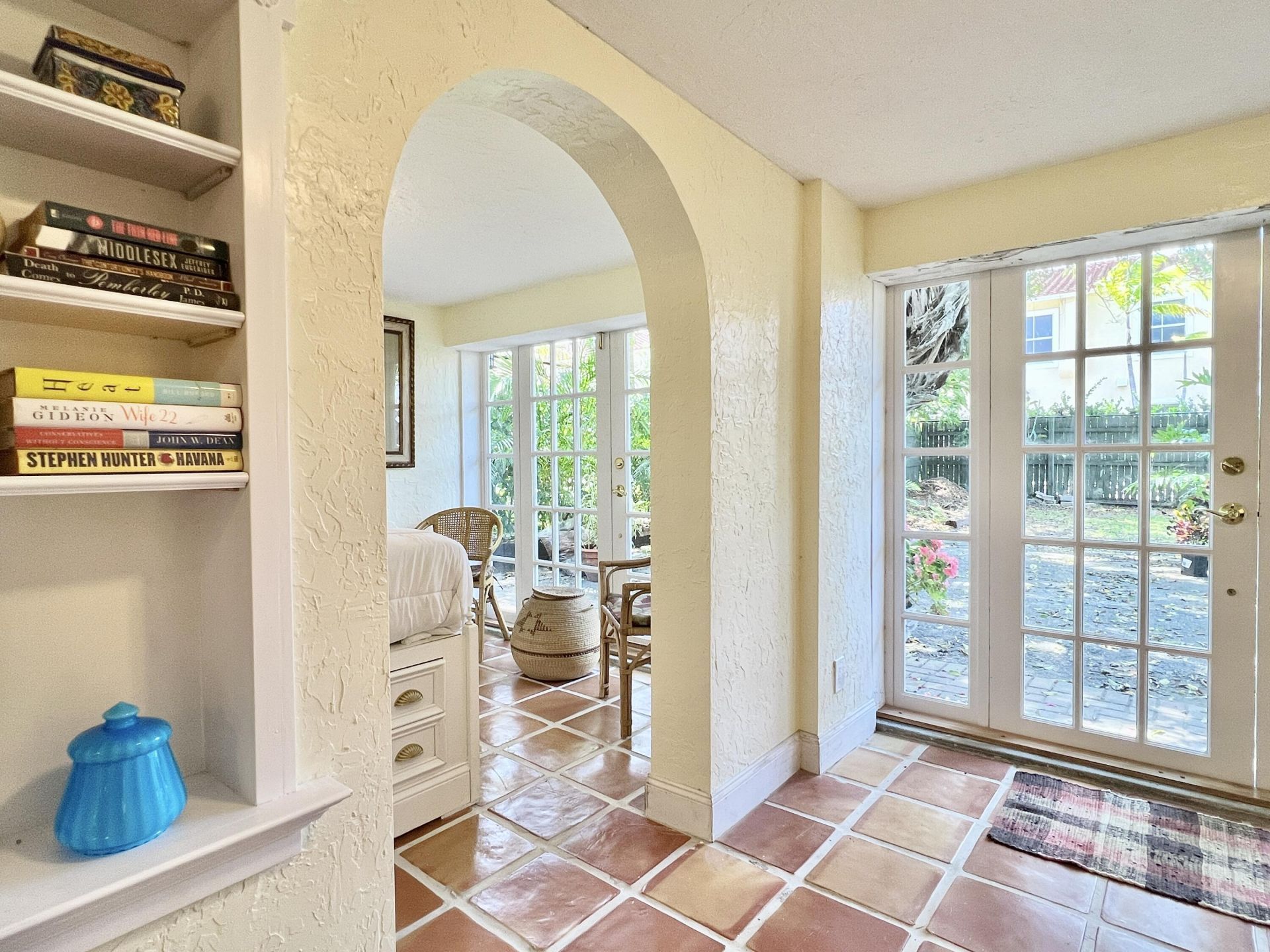 336 Monroe Drive, Unit 2, West Palm Beach, FL 33405 Photo