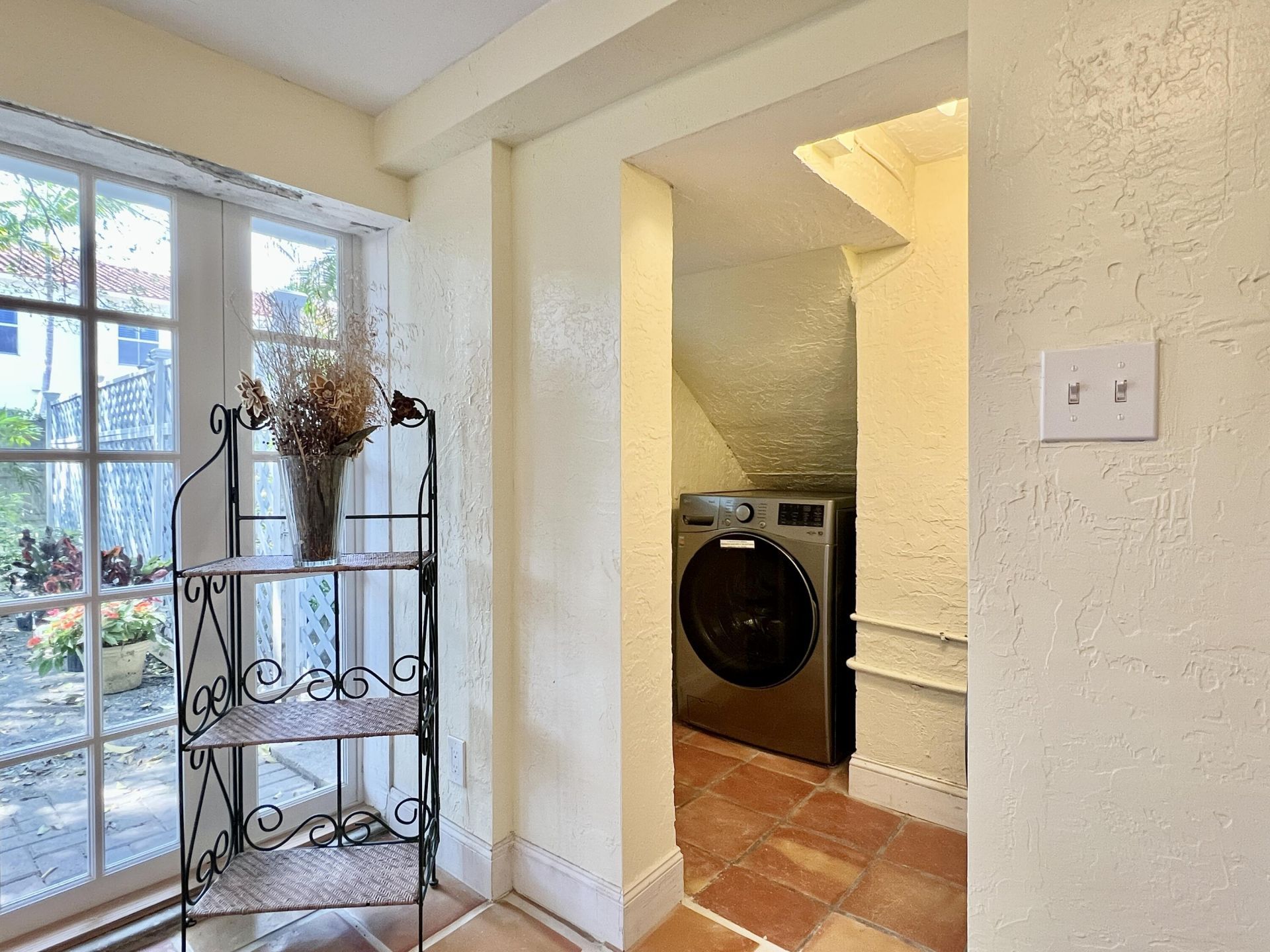 336 Monroe Drive, Unit 2, West Palm Beach, FL 33405 Photo