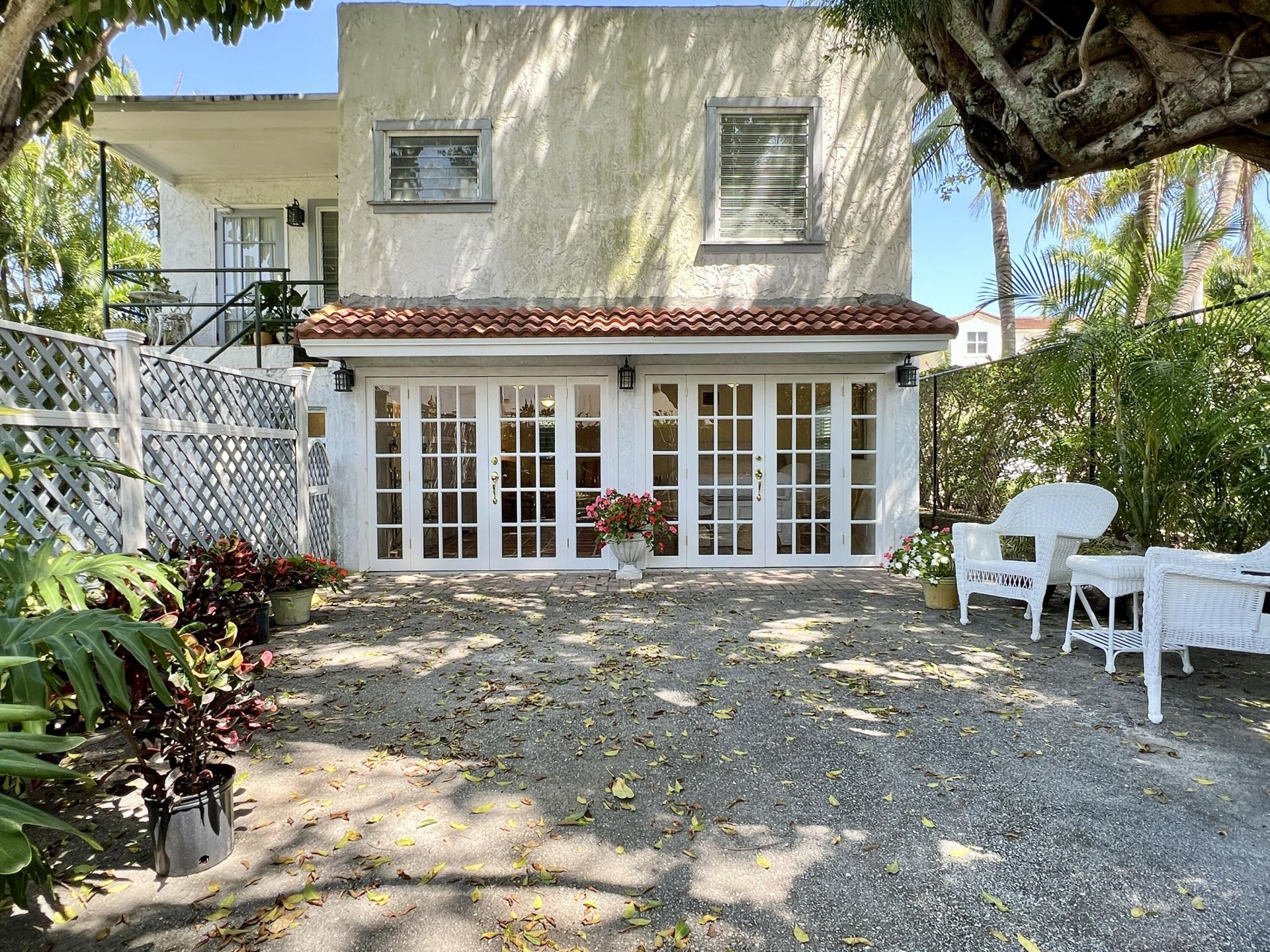 336 Monroe Drive, Unit 2, West Palm Beach, FL 33405 Photo