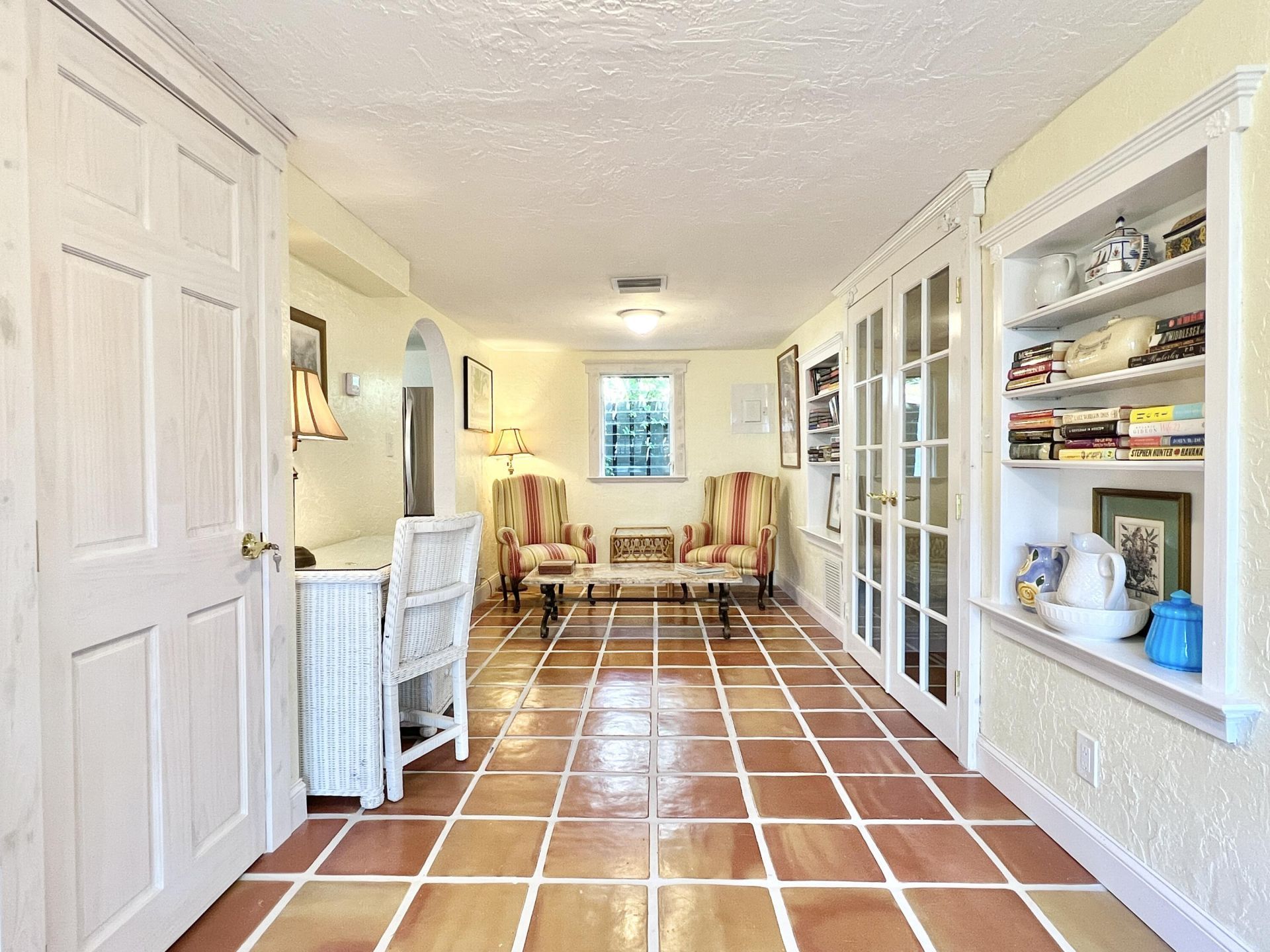 336 Monroe Drive, Unit 2, West Palm Beach, FL 33405 Photo