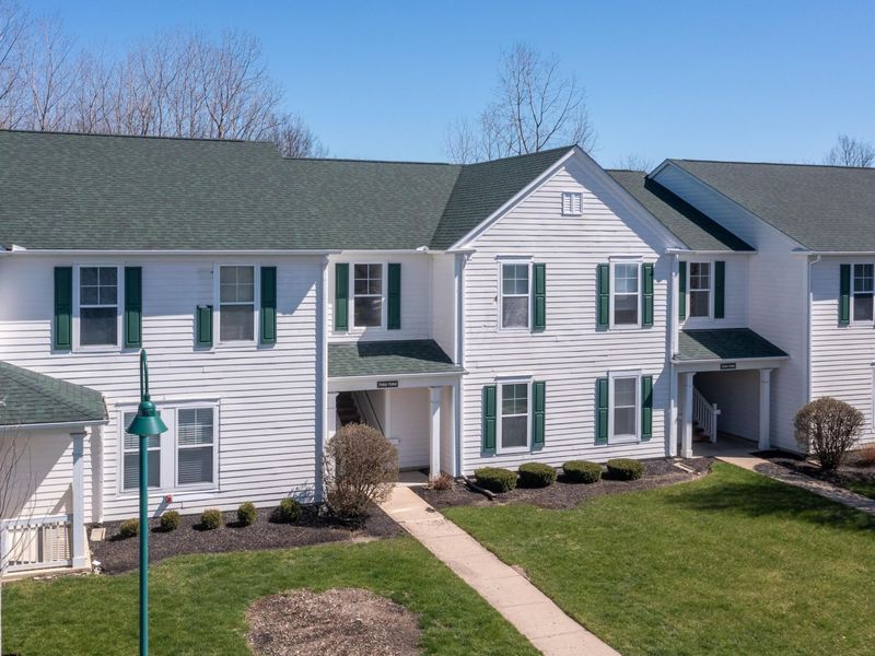 7064 Gorden Farms Parkway, Dublin, OH 43016 Photo 2