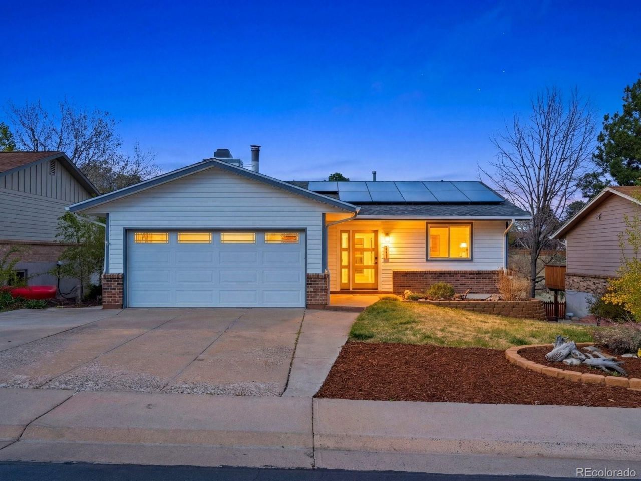 2271 S Beech Way, Lakewood, CO 80228 Main Photo