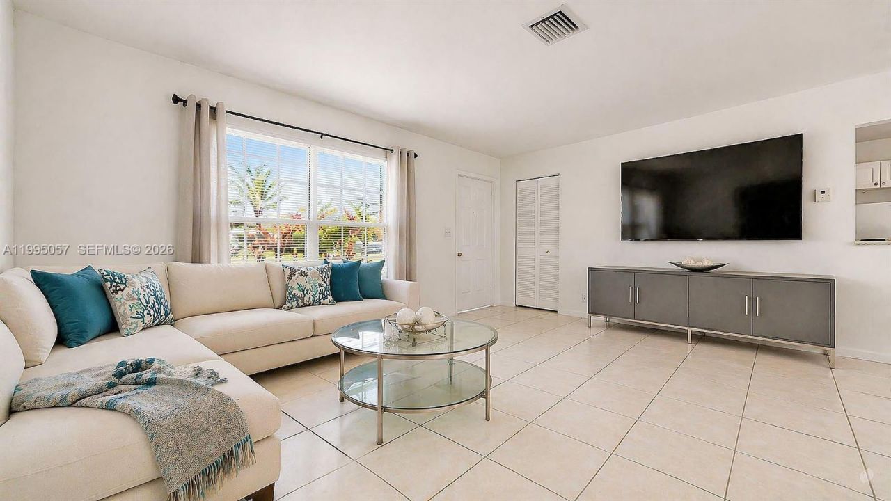 15305 SW 104th Ave, Miami, FL 33157 Photo