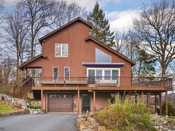 32 Evergreen Trl, Vernon, NJ 07462