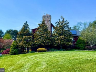 254 STUART ROAD, CARLISLE, PA 17015