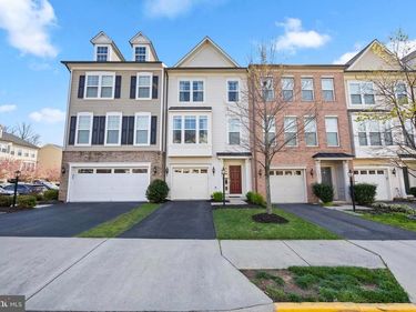 11903 WATERTON LAKE LANE, BRISTOW, VA 20136