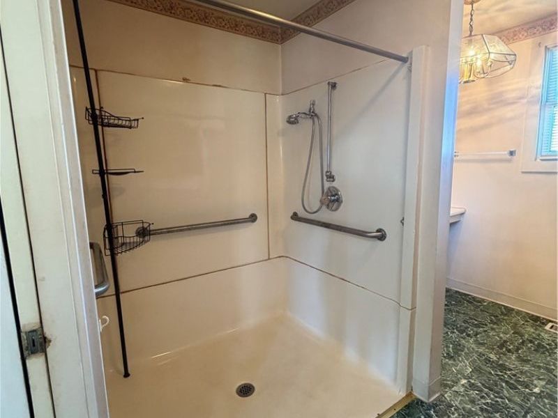 376 E State Street, Newcomerstown, OH 43832 Photo 11