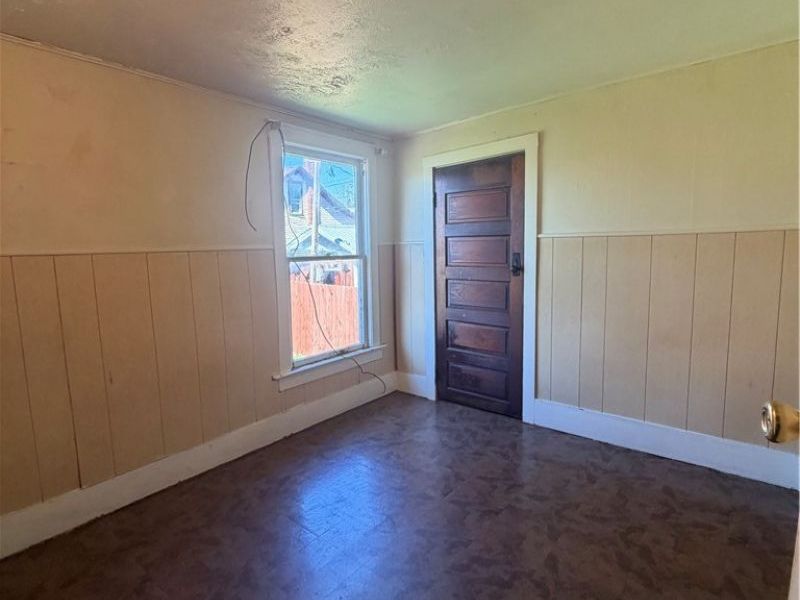 376 E State Street, Newcomerstown, OH 43832 Photo 14