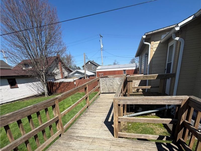 376 E State Street, Newcomerstown, OH 43832 Photo 23