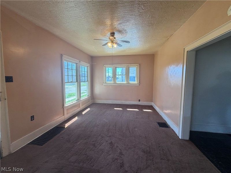 376 E State Street, Newcomerstown, OH 43832 Photo 3