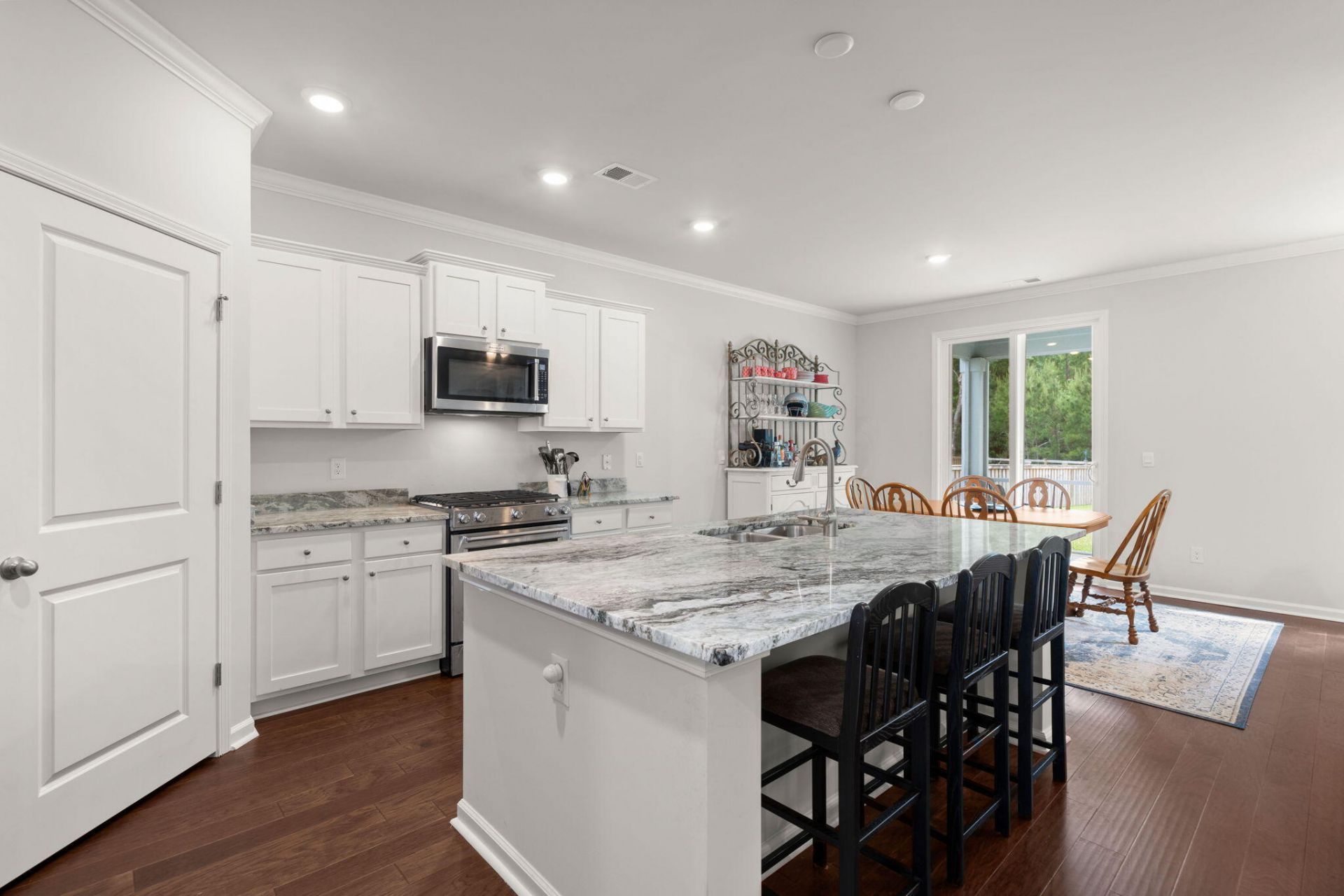 123 Cherry Grove Drive Photo 8