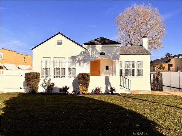 8758 S Hobart, Los Angeles, CA 90047