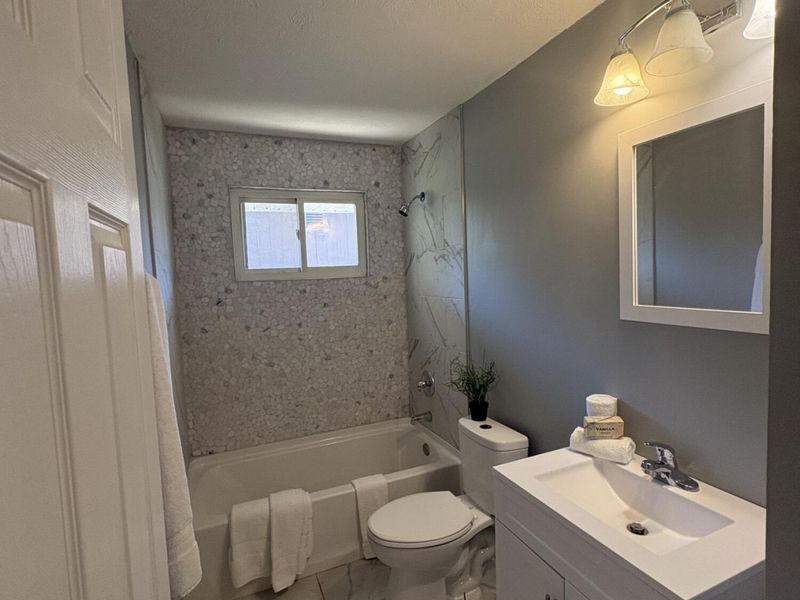 1645 Liscomb Road, Columbus, OH 43207 Photo 13