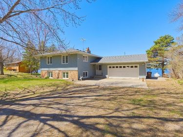 2391 Kimball Avenue NW, Annandale, MN 55302