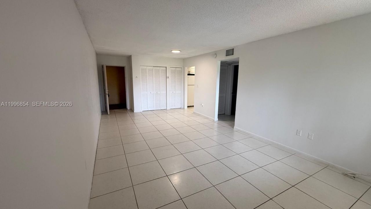 17530 NW 68th Ave, Unit C3010, Hialeah, FL 33015 Photo