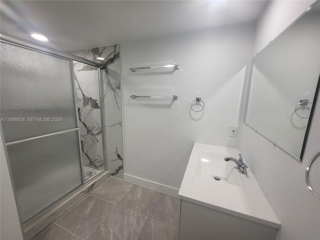 1275 W 35th St, Unit 29B, Hialeah, FL 33012 Photo