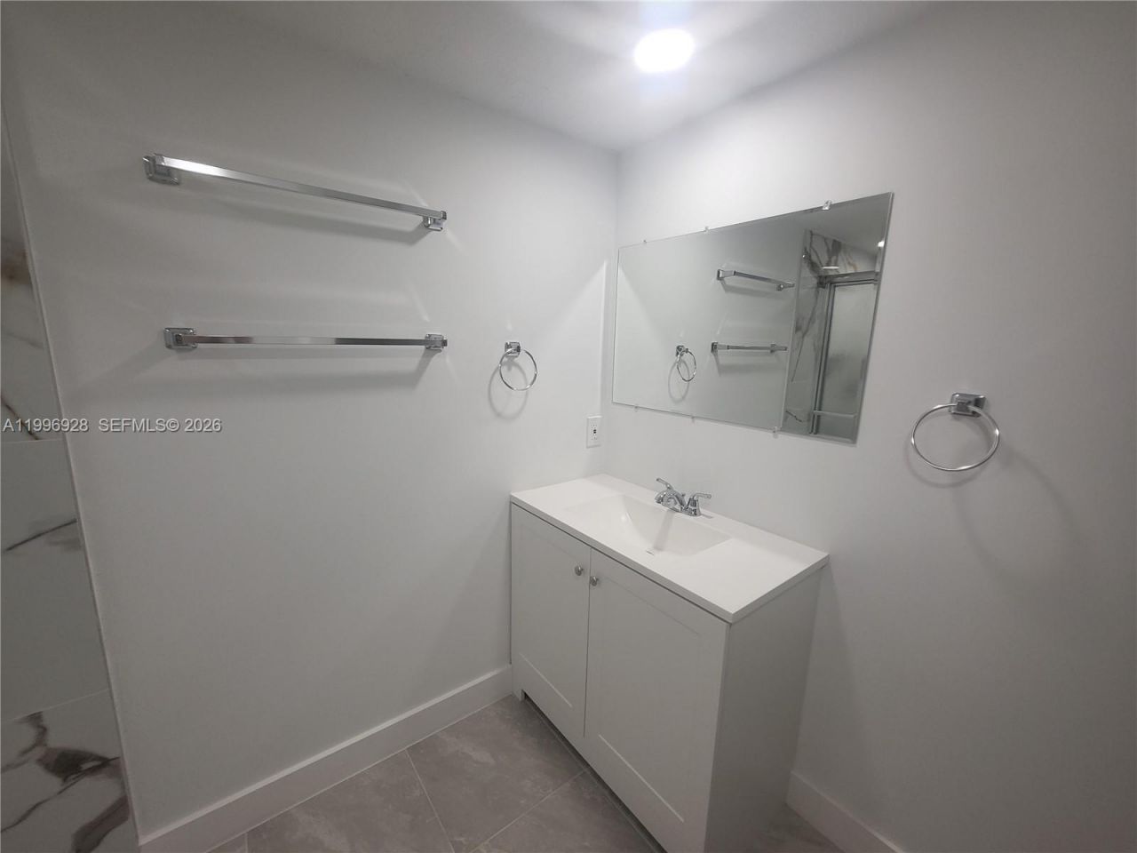 1275 W 35th St, Unit 29B, Hialeah, FL 33012 Photo