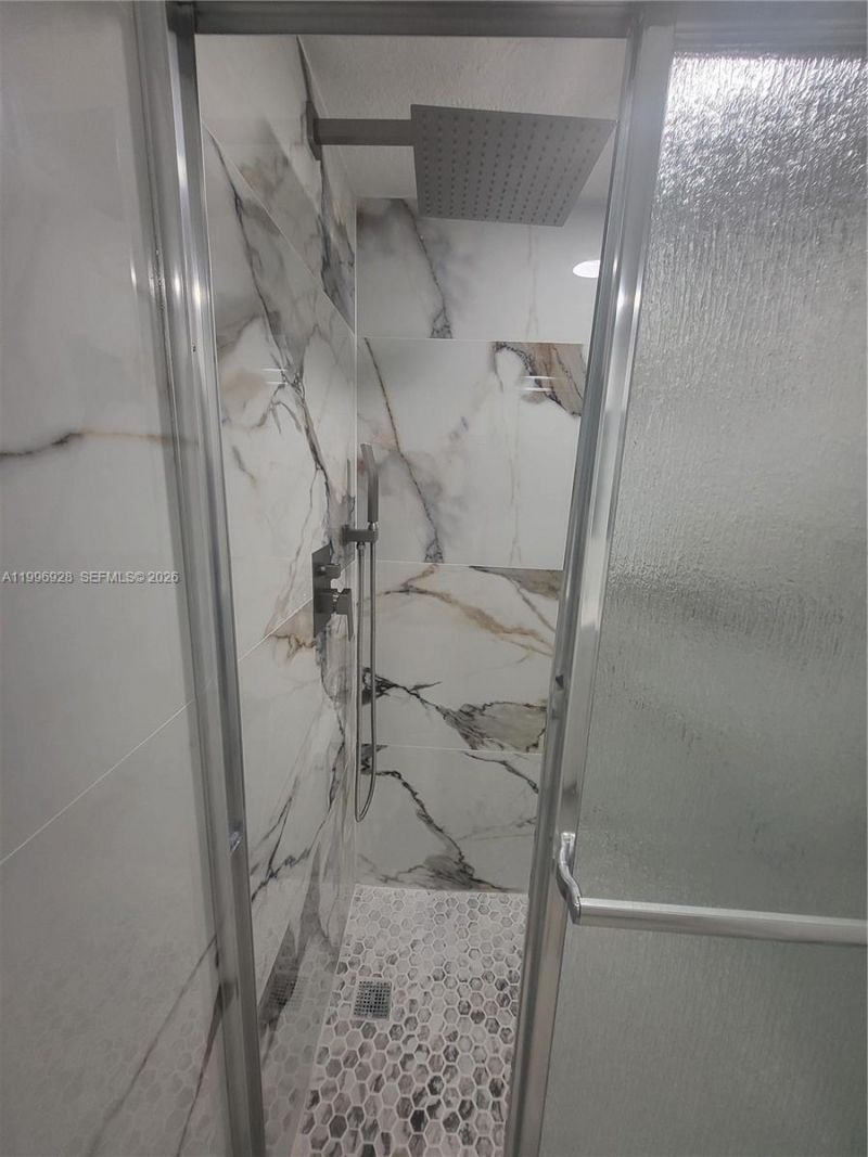 1275 W 35th St, Unit 29B, Hialeah, FL 33012 Photo