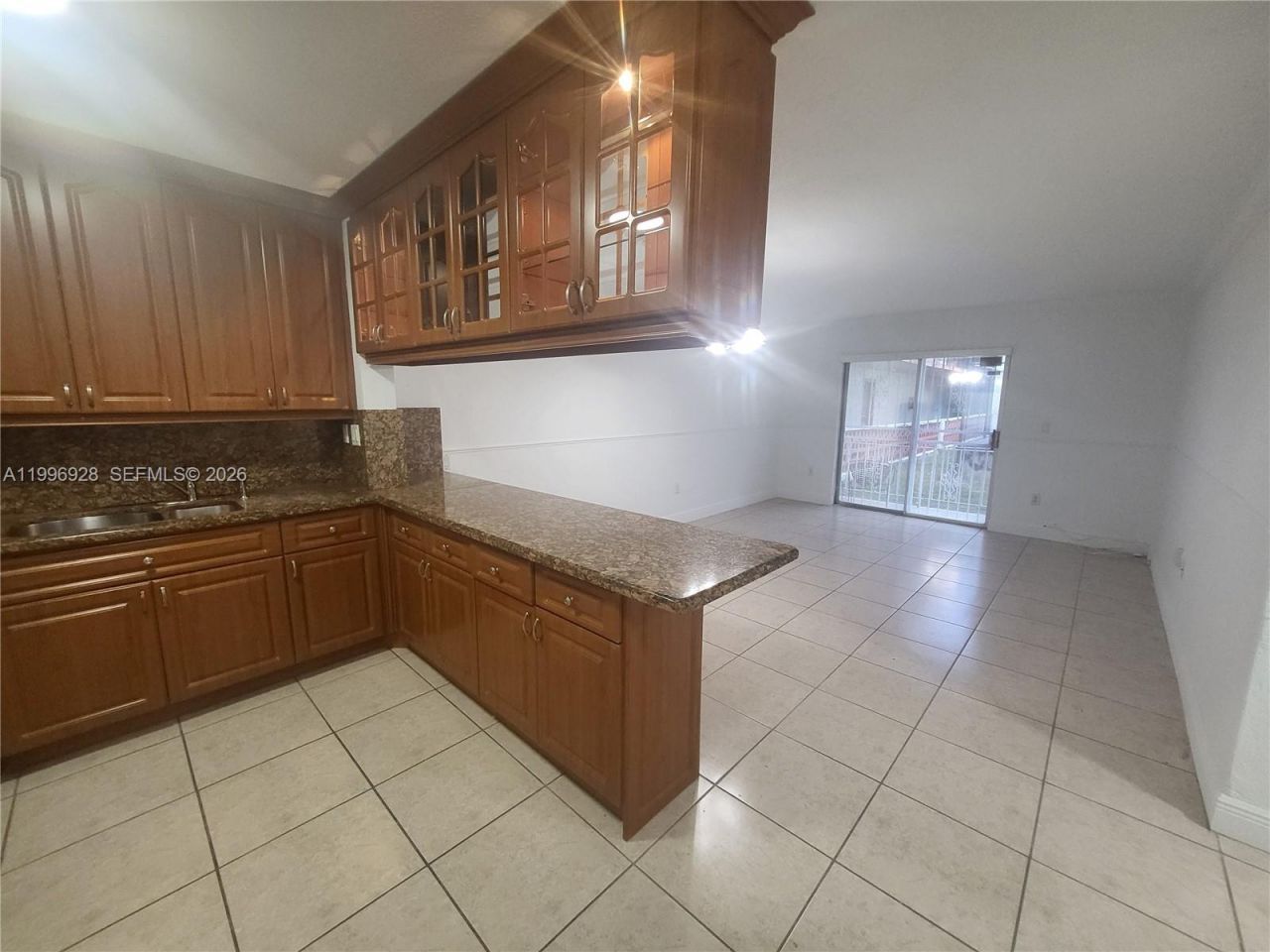 1275 W 35th St, Unit 29B, Hialeah, FL 33012 Photo