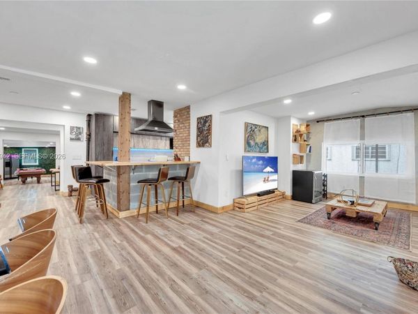 9000 NW 12th Ave , Miami, FL 33150