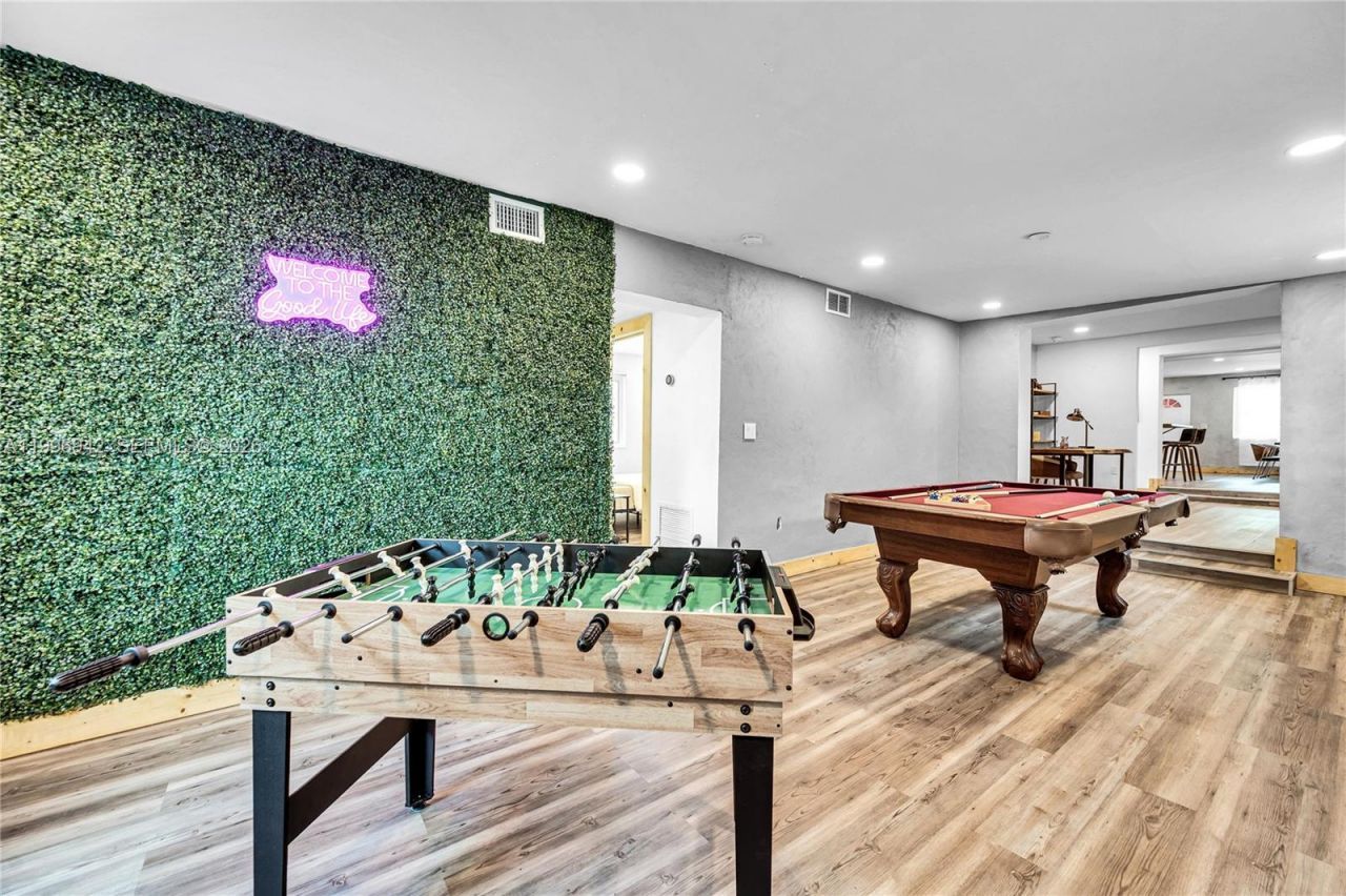 9000 NW 12th Ave , Miami, FL 33150 Photo