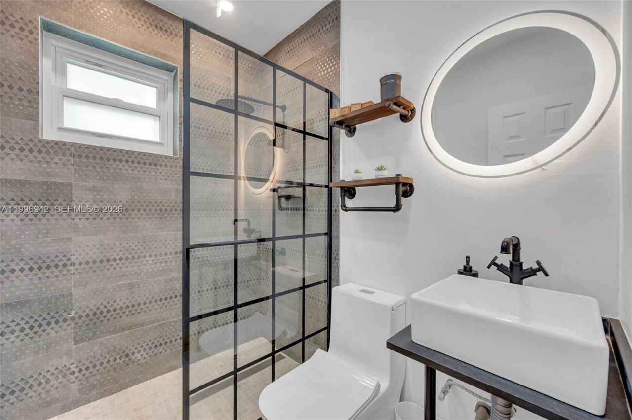 9000 NW 12th Ave , Miami, FL 33150 Photo