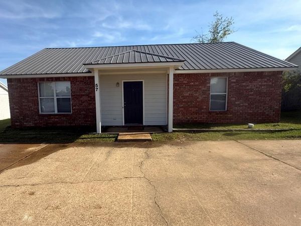 57 Cr 303, Oxford, MS 38655