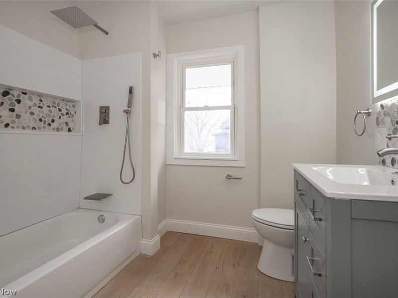 92 E Ido Avenue, Akron, OH 44301 Photo 11