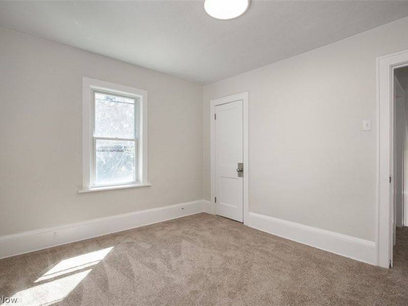 92 E Ido Avenue, Akron, OH 44301 Photo 19