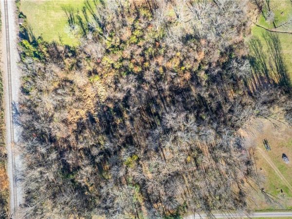 N Pleasants Highway, St Marys, WV 26170