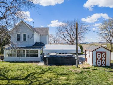 1836 CODY Avenue, MONDAMIN, IA 51557