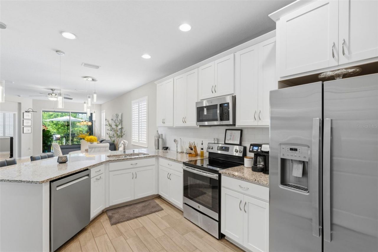 6017 Amberly Drive, Bradenton, FL 34208 Photo