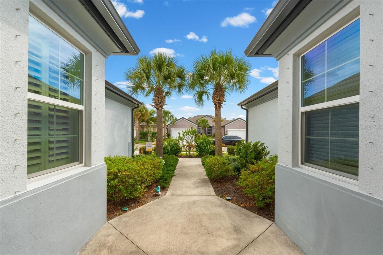 6017 Amberly Drive, Bradenton, FL 34208 Photo