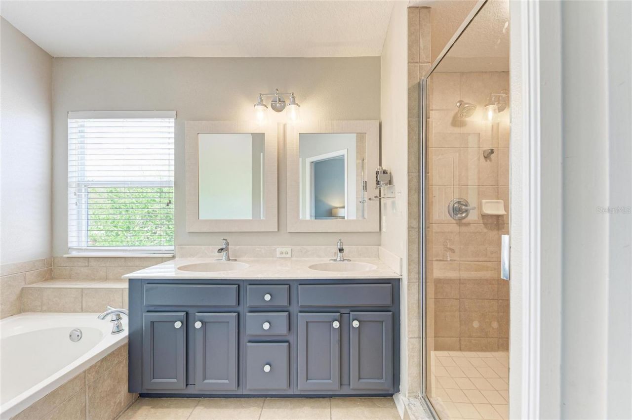 6123 Blue Runner Court , Lakewood Ranch, FL 34202 Photo