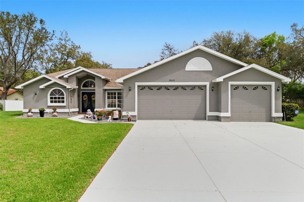 18143 Winding Oaks Boulevard, Hudson, FL 34667 Photo