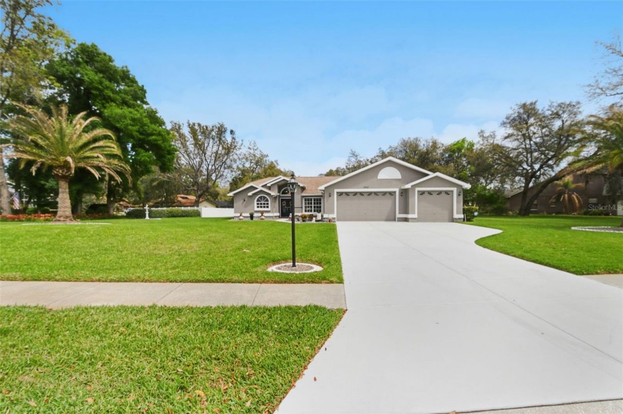 18143 Winding Oaks Boulevard, Hudson, FL 34667 Photo