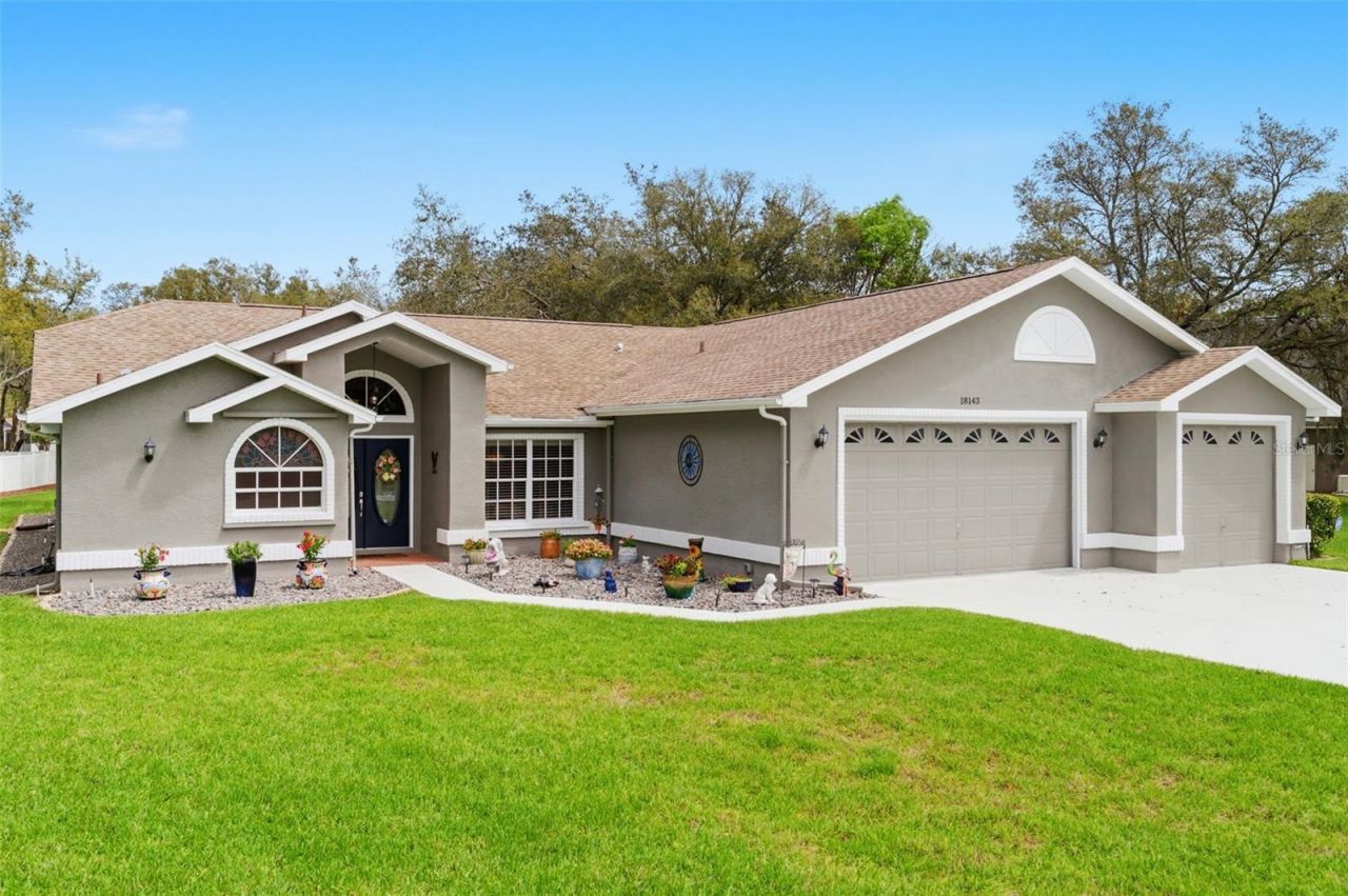 18143 Winding Oaks Boulevard, Hudson, FL 34667 Photo