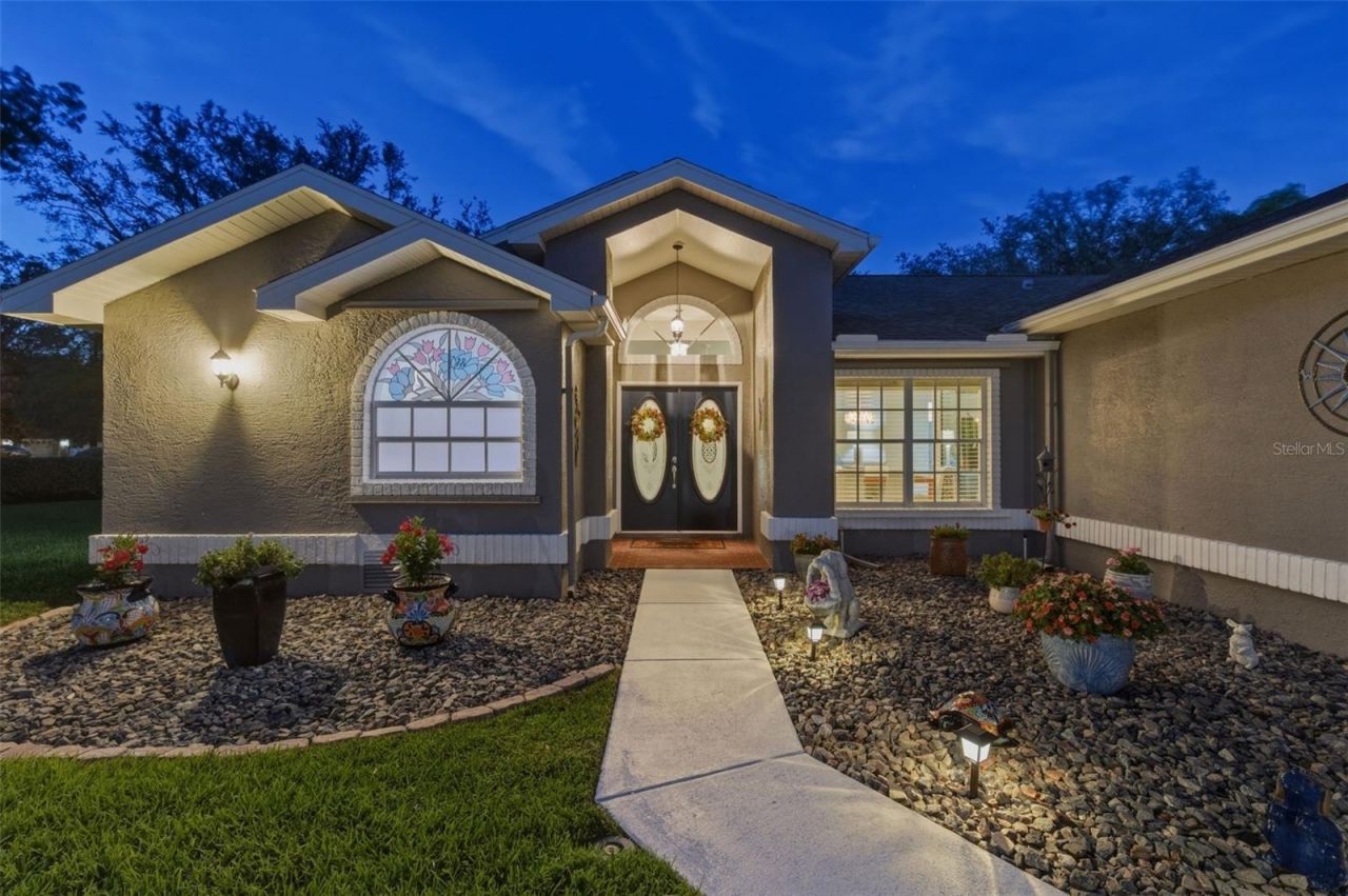 18143 Winding Oaks Boulevard, Hudson, FL 34667 Photo