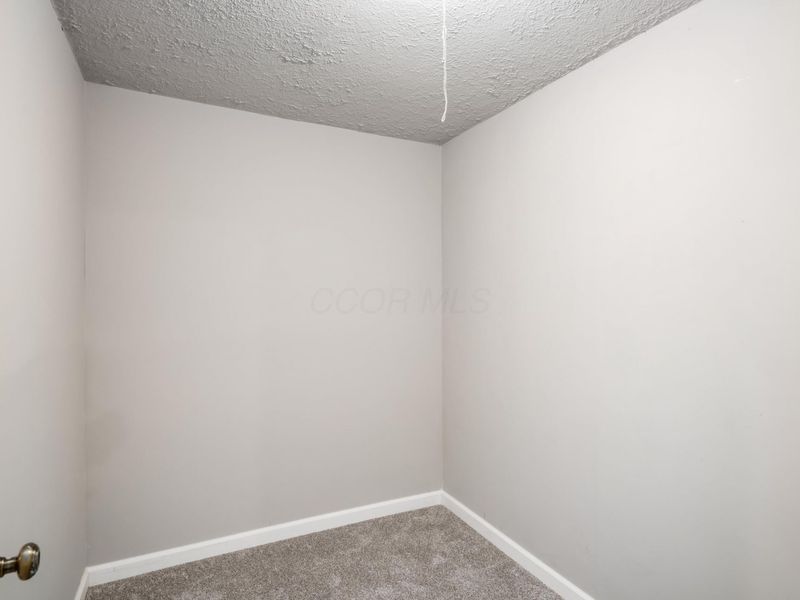 2621 Ipswick Circle, Columbus, OH 43224 Photo 26
