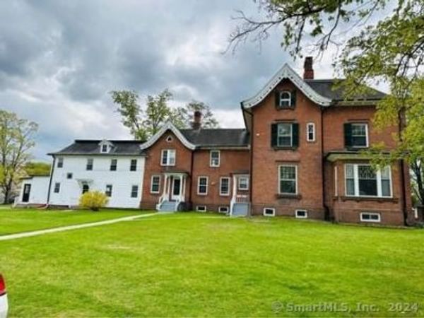 27 Woodside , Unit 37, Middletown, CT 06457