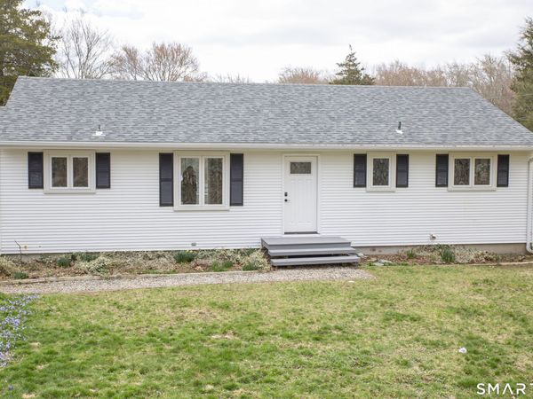 160 Babcock , North Stonington, CT 06359