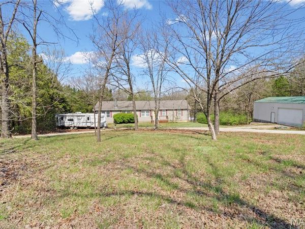 106 Bridle Trail Drive, Robertsville, MO 63072