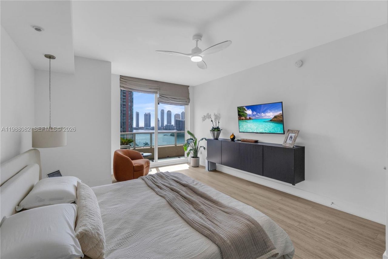 3340 NE 190th St, Unit 1305, Aventura, FL 33180 Photo