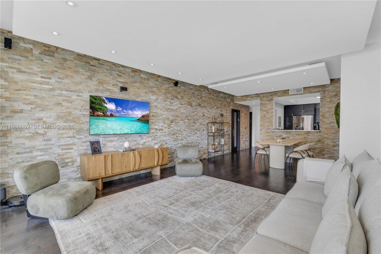 3340 NE 190th St, Unit 1305, Aventura, FL 33180 Photo