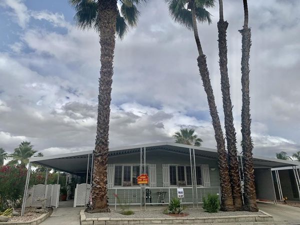 377 Club Circle Drive, Palm Springs, CA 92264
