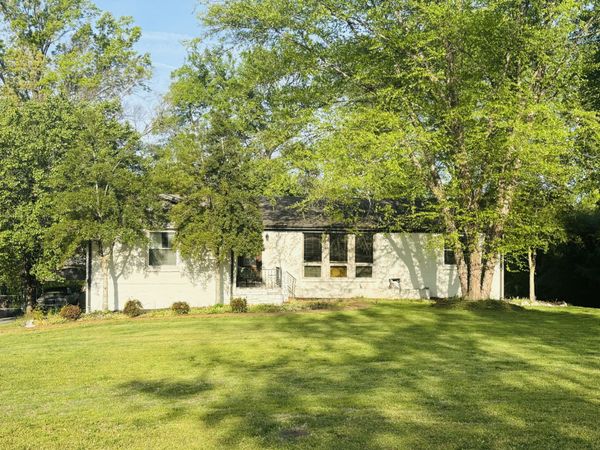 1116 Spencer Ave, Gallatin, TN 37066