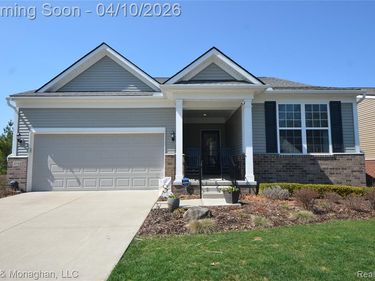 3055 Sumerlyn, Auburn Hills, MI 48326